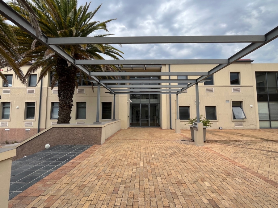 To Let commercial Property for Rent in Kenilworth Western Cape